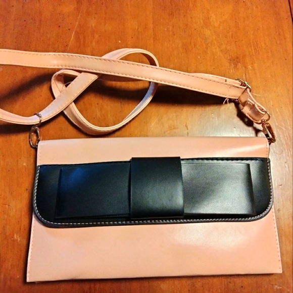 Handbags - Baby pink handbag clutch